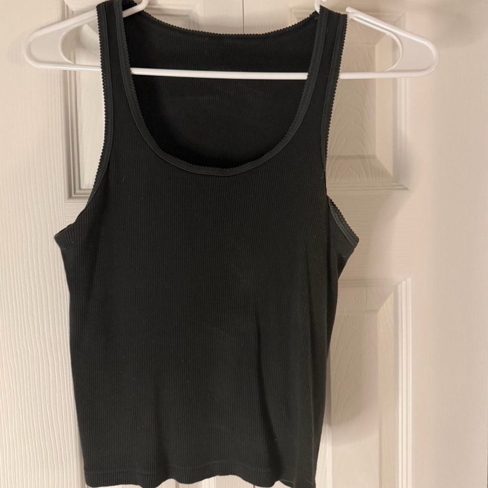 Black Ribbed Tank Top - Picture 2 of 2